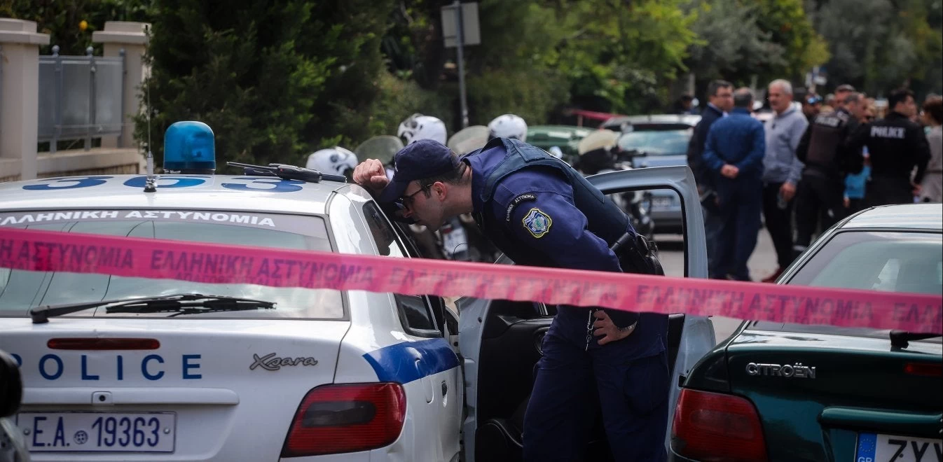 Κορυδαλλός: Ληστεία-μυστήριο σε μεταφορική με έναν νεκρό (βίντεο)